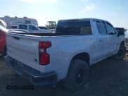 ✅ 2021 Chevrolet Silverado 1500 LTZ • VIN: 3GCPWEED3MG235290 • Lot: 43148001. Wystawiony na IAAI z przebiegiem 76 100 mil. Bezpłatny archiwum sprzedaży aukcyjnych z USA i szczegółowy raport historii pojazdu na DreamBid. Zdjęcie 4.