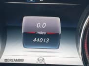 ✅ 2019 Mercedes-Benz E 300 • VIN: WDDZF4KB4KA533807 • Лот: 42683513. Опубликован ранее на IAAI с пробегом 44 013 миль. Бесплатный доступ к архиву аукционных продаж из США и подробный отчёт об истории автомобиля на DreamBid. Изображение 15.