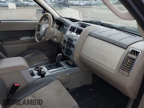 ✅ 2010 Mercury Mariner Premier • VIN: 4M2CN8HG6AKJ03051 • Lot: 42176596. Listed on IAAI with 154,041 mi. Free auction sales archive from the USA and detailed vehicle history report at DreamBid. Image 5.