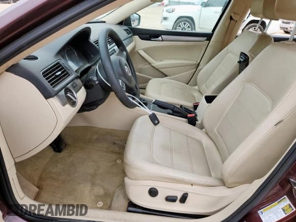 ✅ 2013 Volkswagen Passat S • VIN: 1VWAP7A39DC137750 • Lot: 60981355. Listed on Copart with 105,954 mi. Free auction sales archive from the USA and detailed vehicle history report at DreamBid. Image 7.