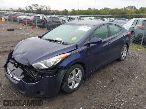 2013 Hyundai Elantra GLS с VIN 5NPDH4AE0DH386021, выставлен на аукционе IAAI как лот 43536111 с пробегом 63 593 миль миль и . История ставок и продаж доступна на DreamBid. Изображение 2.