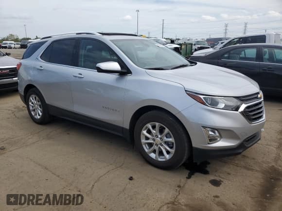 ✅ 2020 Chevrolet Equinox LT • VIN: 2GNAXKEV8L6136296 • Лот: 71701335. Опубликован ранее на Copart с пробегом 53 483 миль. Бесплатный доступ к архиву аукционных продаж из США и подробный отчёт об истории автомобиля на DreamBid. Изображение 4.