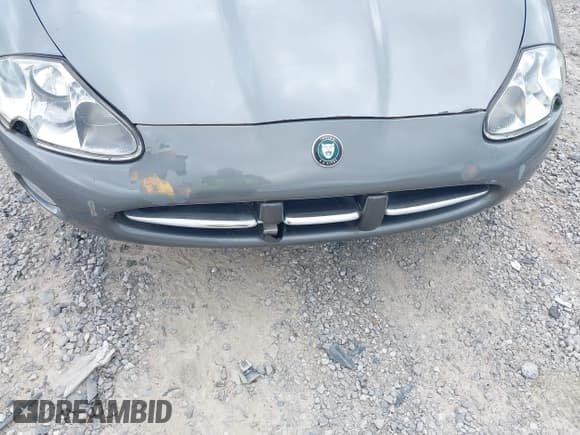 ✅ 2003 Jaguar XK • VIN: SAJDA42C932A32083 • Lot: 42632461. Listed on IAAI with 32,581 mi. Free auction sales archive from the USA and detailed vehicle history report at DreamBid. Image 6.