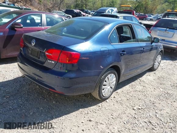 ✅ 2012 Volkswagen Jetta SE • VIN: 3VWDP7AJ2CM317063 • Лот: 43360131. Опубликован ранее на IAAI с пробегом 77 178 миль. Бесплатный доступ к архиву аукционных продаж из США и подробный отчёт об истории автомобиля на DreamBid. Изображение 4.