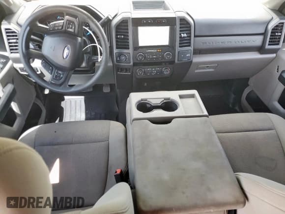 ✅ 2020 Ford F-250 XL • VIN: 1FT7W2BT8LEE95345 • Lot: 82153895. Listed on Copart with 290,597 mi. Free auction sales archive from the USA and detailed vehicle history report at DreamBid. Image 8.