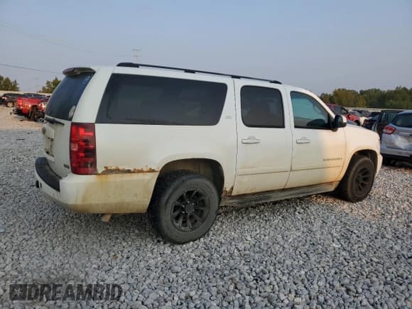 ✅ 2007 Chevrolet Suburban LTZ • VIN: 3GNFK16347G144417 • Lot: 71093544. Wystawiony na Copart z przebiegiem 279 255 mil. Bezpłatny archiwum sprzedaży aukcyjnych z USA i szczegółowy raport historii pojazdu na DreamBid. Zdjęcie 3.