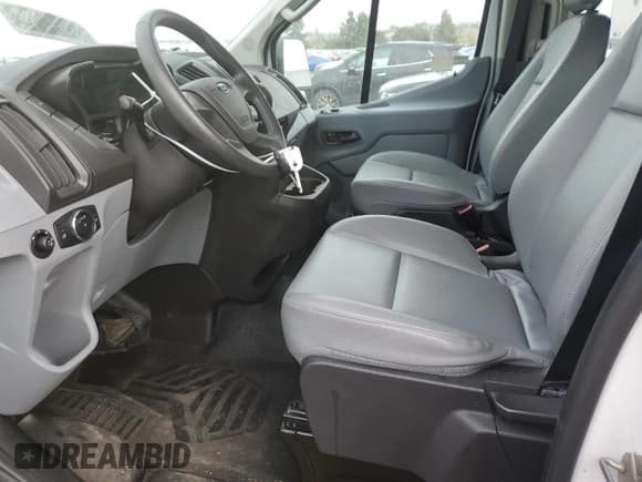 ✅ 2016 Ford Transit XLT • VIN: 1FMZK1ZM7GKA75186 • Lot: 47250074. Listed on Copart with 17,107 mi. Free auction sales archive from the USA and detailed vehicle history report at DreamBid. Image 7.