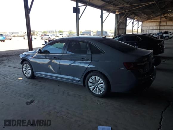 ✅ 2022 Volkswagen Jetta Autobahn • VIN: 3VW2T7BU2NM009227 • Lot: 62020935. Listed on Copart with 20,606 mi. Free auction sales archive from the USA and detailed vehicle history report at DreamBid. Image 2.