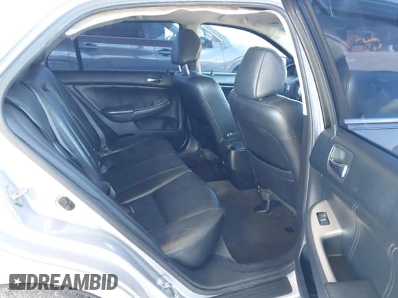 ✅ 2004 Honda Accord EX • VIN: 1HGCM66564A084706 • Lot: 43311300. Listed on IAAI with 164,530 mi. Free auction sales archive from the USA and detailed vehicle history report at DreamBid. Image 8.