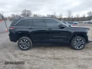 ✅ 2023 Jeep Grand Cherokee Overland • VIN: 1C4RJYD60P8891792 • Lot: 41815043. Listed on IAAI with 16,682 mi. Free auction sales archive from the USA and detailed vehicle history report at DreamBid. Image 13.