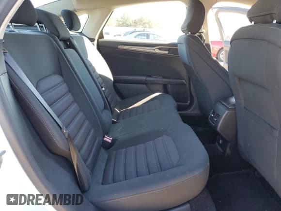 ✅ 2017 Ford Fusion SE • VIN: 3FA6P0H74HR125589 • Lot: 92081595. Listed on Copart with 184,298 mi. Free auction sales archive from the USA and detailed vehicle history report at DreamBid. Image 10.