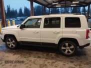 ✅ 2016 Jeep Patriot High Altitude • VIN: 1C4NJPFA5GD621135 • Lot: 43654459. Wystawiony na IAAI z przebiegiem 48 773 mil. Bezpłatny archiwum sprzedaży aukcyjnych z USA i szczegółowy raport historii pojazdu na DreamBid. Zdjęcie 14.