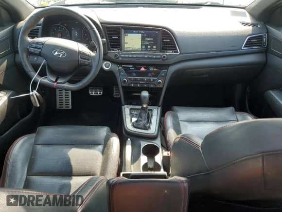 2017 Hyundai Elantra Sport с VIN KMHD04LBXHU317094, выставлен на аукционе Copart как лот 82042615 с пробегом 80 000 миль миль и Списание • Salvage title. История ставок и продаж доступна на DreamBid. Изображение 8.