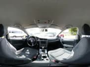 ✅ 2017 Volkswagen Golf S • VIN: 3VWC17AU4HM505470 • Лот: 42636825. Опубликован ранее на IAAI с пробегом 126 662 миль. Бесплатный доступ к архиву аукционных продаж из США и подробный отчёт об истории автомобиля на DreamBid. Изображение 18.