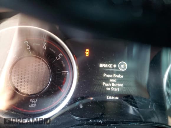 ✅ 2019 Dodge Challenger SXT • VIN: 2C3CDZGG2KH529493 • Lot: 91109685. Wystawiony na Copart z przebiegiem 53 924 mil. Bezpłatny archiwum sprzedaży aukcyjnych z USA i szczegółowy raport historii pojazdu na DreamBid. Zdjęcie 9.