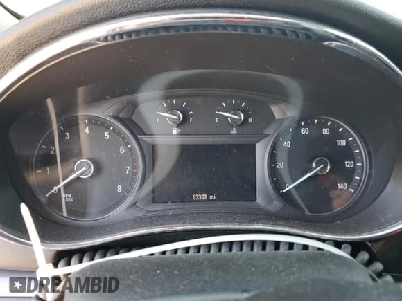 ✅ 2019 Buick Encore Preferred • VIN: KL4CJASB9KB902615 • Lot: 82577435. Wystawiony na Copart z przebiegiem 93 363 mil. Bezpłatny archiwum sprzedaży aukcyjnych z USA i szczegółowy raport historii pojazdu na DreamBid. Zdjęcie 9.