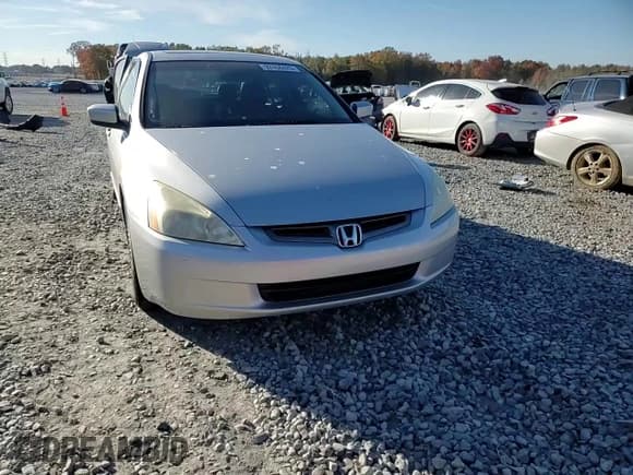 ✅ 2004 Honda Accord EX • VIN: 1HGCM66534A017741 • Лот: 92408425. Опубликован ранее на Copart с пробегом 242 726 миль. Бесплатный доступ к архиву аукционных продаж из США и подробный отчёт об истории автомобиля на DreamBid. Изображение 13.