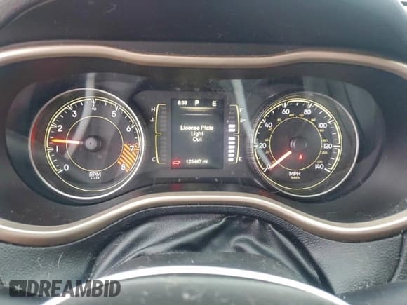 ✅ 2014 Jeep Cherokee Latitude • VIN: 1C4PJMCS0EW269944 • Lot: 93597895. Wystawiony na Copart z przebiegiem 125 467 mil. Bezpłatny archiwum sprzedaży aukcyjnych z USA i szczegółowy raport historii pojazdu na DreamBid. Zdjęcie 9.