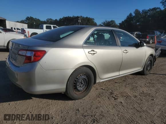 2014 Toyota Camry L с VIN 4T4BF1FK9ER378566, выставлен на аукционе Copart как лот 91291645 с пробегом 188 341 миль миль и Списание • Salvage title. История ставок и продаж доступна на DreamBid. Изображение 3.