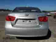 2009 Hyundai Elantra GLS z VIN KMHDU46D19U662677, wystawiony jako Copart lot #71426464 z przebiegiem 131 865 mil mil oraz Szkoda całkowita • Salvage title. Historia ofert i sprzedaży dostępna na DreamBid. Obrazek 6.