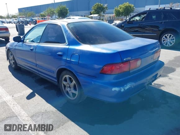 ✅ 2001 Acura Integra LS • VIN: JH4DB76501S001371 • Lot: 43502726. Listed on IAAI with 209,212 mi. Free auction sales archive from the USA and detailed vehicle history report at DreamBid. Image 3.