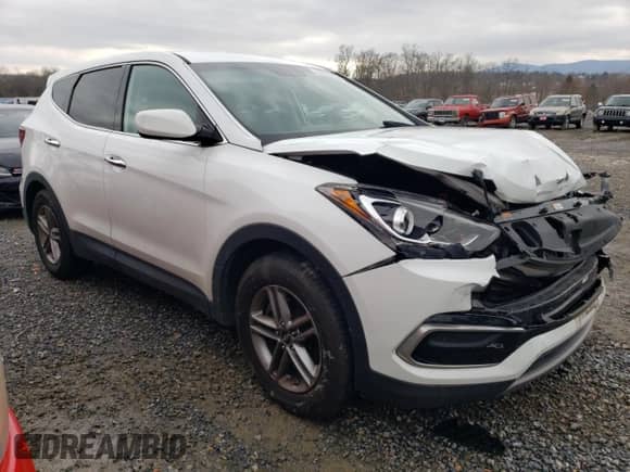 ✅ 2017 Hyundai Santa Fe 2.4L • VIN: 5XYZT3LB8HG419863 • Lot: 44273773. Wystawiony na Copart z przebiegiem 116 977 mil. Bezpłatny archiwum sprzedaży aukcyjnych z USA i szczegółowy raport historii pojazdu na DreamBid. Zdjęcie 4.