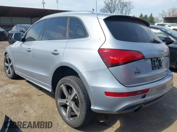 ✅ 2015 Audi Q5 Premium Plus • VIN: WA1DGAFP8FA021344 • Лот: 42031397. Опубликован ранее на IAAI с пробегом 141 700 миль. Бесплатный доступ к архиву аукционных продаж из США и подробный отчёт об истории автомобиля на DreamBid. Изображение 3.