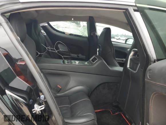 ✅ 2011 Aston Martin Rapide • VIN: SCFHDDAJXBAF01954 • Lot: 51511515. Wystawiony na Copart z przebiegiem 40 184 mil. Bezpłatny archiwum sprzedaży aukcyjnych z USA i szczegółowy raport historii pojazdu na DreamBid. Zdjęcie 10.