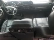 ✅ 2010 Chevrolet Silverado 1500 • VIN: 3GCRCSE23AG299260 • Лот: 79557934. Опубликован ранее на Copart с пробегом 180 540 миль. Бесплатный доступ к архиву аукционных продаж из США и подробный отчёт об истории автомобиля на DreamBid. Изображение 8.