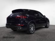 ✅ 2018 Porsche Cayenne S • VIN: WP1AB2A26JLA60843 • Lot: 91173135. Wystawiony na Copart z przebiegiem 64 268 mil. Bezpłatny archiwum sprzedaży aukcyjnych z USA i szczegółowy raport historii pojazdu na DreamBid. Zdjęcie 4.