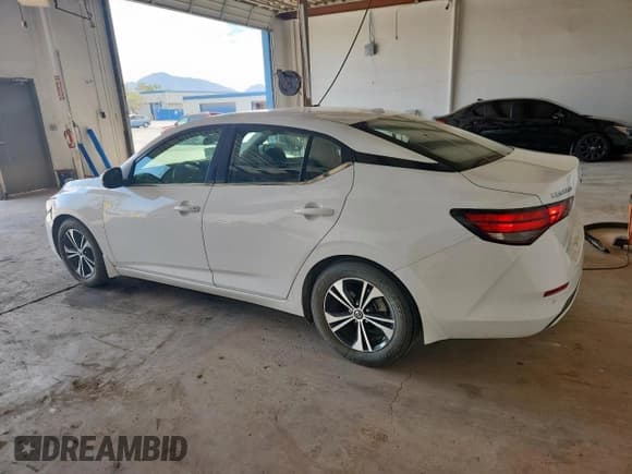 ✅ 2021 Nissan Sentra SV • VIN: 3N1AB8CV0MY301855 • Lot: 71599455. Listed on Copart with 90,986 mi. Free auction sales archive from the USA and detailed vehicle history report at DreamBid. Image 2.