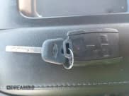 ✅ 2018 Chevrolet Silverado 1500 LT • VIN: 3GCUKREC2JG373136 • Lot: 43377912. Wystawiony na IAAI z przebiegiem 113 869 mil. Bezpłatny archiwum sprzedaży aukcyjnych z USA i szczegółowy raport historii pojazdu na DreamBid. Zdjęcie 11.