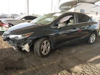 ✅ 2017 Chevrolet Cruze LT • VIN: 1G1BE5SM2H7215303 • Lot: 43301581. Listed on IAAI with 165,676 mi. Free auction sales archive from the USA and detailed vehicle history report at DreamBid. Image 2.