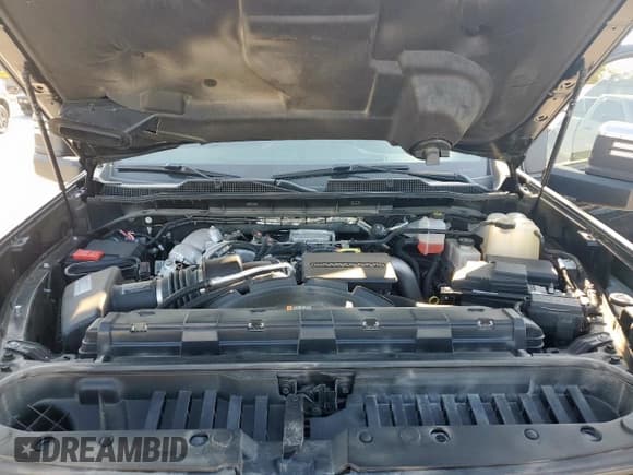 ✅ 2022 Chevrolet Silverado 2500HD LT • VIN: 1GC4YNEY3NF118389 • Lot: 80342805. Wystawiony na Copart z przebiegiem 27 267 mil. Bezpłatny archiwum sprzedaży aukcyjnych z USA i szczegółowy raport historii pojazdu na DreamBid. Zdjęcie 11.