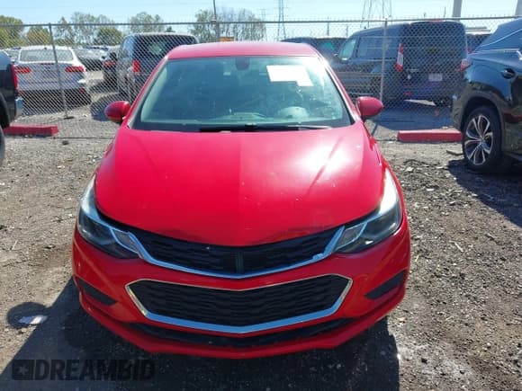✅ 2017 Chevrolet Cruze LT • VIN: 3G1BE6SM2HS613070 • Lot: 43411113. Listed on IAAI with 113,766 mi. Free auction sales archive from the USA and detailed vehicle history report at DreamBid. Image 12.