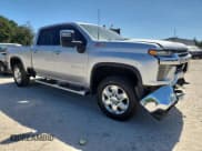 ✅ 2021 Chevrolet Silverado 2500HD LTZ • VIN: 1GC4YPEY3MF318151 • Лот: 82185355. Опубликован ранее на Copart с пробегом 173 234 миль. Бесплатный доступ к архиву аукционных продаж из США и подробный отчёт об истории автомобиля на DreamBid. Изображение 4.