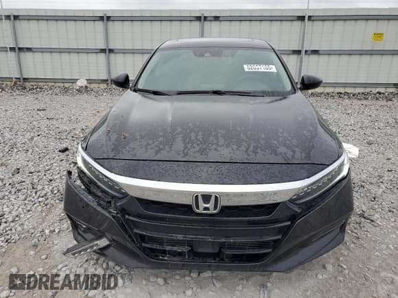 ✅ 2018 Honda Accord Touring • VIN: 1HGCV2F9XJA045699 • Lot: 82037165. Wystawiony na Copart z przebiegiem 70 513 mil. Bezpłatny archiwum sprzedaży aukcyjnych z USA i szczegółowy raport historii pojazdu na DreamBid. Zdjęcie 5.