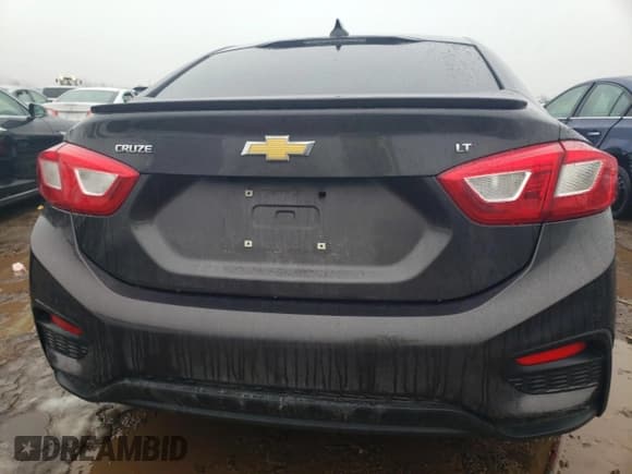 ✅ 2017 Chevrolet Cruze LT • VIN: 1G1BE5SM2H7118862 • Lot: 40380323. Listed on Copart with Not provided. Free auction sales archive from the USA and detailed vehicle history report at DreamBid. Image 6.