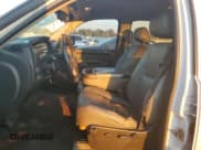 ✅ 2010 GMC Sierra 1500 SLE • VIN: 3GTRCVE06AG210877 • Лот: 91526535. Опубликован ранее на Copart с пробегом 223 108 миль. Бесплатный доступ к архиву аукционных продаж из США и подробный отчёт об истории автомобиля на DreamBid. Изображение 7.