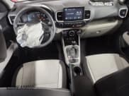 ✅ 2025 Hyundai Venue SEL • VIN: KMHRC8A36SU355784 • Lot: 93182035. Listed on Copart with 22,898 mi. Free auction sales archive from the USA and detailed vehicle history report at DreamBid. Image 8.