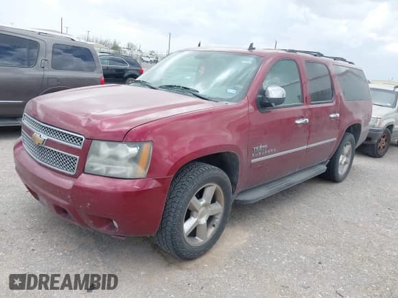 ✅ 2011 Chevrolet Suburban LT • VIN: 1GNSCJE0XBR355603 • Лот: 42555932. Опубликован ранее на IAAI с пробегом 240 213 миль. Бесплатный доступ к архиву аукционных продаж из США и подробный отчёт об истории автомобиля на DreamBid. Изображение 15.