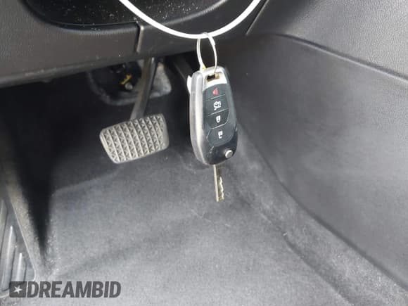 ✅ 2018 Chevrolet Cruze LS • VIN: 1G1BC5SM5J7214433 • Lot: 42616404. Listed on IAAI with 171,129 mi. Free auction sales archive from the USA and detailed vehicle history report at DreamBid. Image 11.