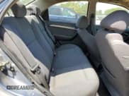 ✅ 2008 Chevrolet Aveo LS • VIN: KL1TD56698B015372 • Lot: 53656655. Wystawiony na Copart z przebiegiem 192 323 mil. Bezpłatny archiwum sprzedaży aukcyjnych z USA i szczegółowy raport historii pojazdu na DreamBid. Zdjęcie 10.