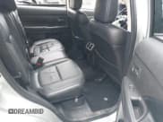 ✅ 2020 Mitsubishi Outlander SE • VIN: JA4AD3A38LZ041411 • Lot: 38871481. Listed on IAAI with 82,521 mi. Free auction sales archive from the USA and detailed vehicle history report at DreamBid. Image 8.