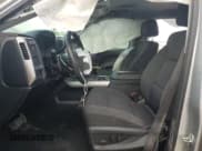 ✅ 2018 Chevrolet Silverado 1500 LT • VIN: 3GCPCREC5JG375778 • Лот: 72532784. Опубликован ранее на Copart с пробегом 97 534 миль. Бесплатный доступ к архиву аукционных продаж из США и подробный отчёт об истории автомобиля на DreamBid. Изображение 7.