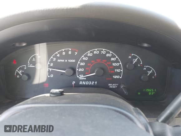 ✅ 2002 Ford Explorer XLT • VIN: 1FMZU73E52ZA40029 • Лот: 42370340. Опубликован ранее на IAAI с пробегом 119 651 миль. Бесплатный доступ к архиву аукционных продаж из США и подробный отчёт об истории автомобиля на DreamBid. Изображение 7.