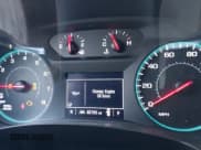 ✅ 2022 Chevrolet Traverse LS • VIN: 1GNERFKW7NJ174544 • Lot: 43052667. Wystawiony na IAAI z przebiegiem 90 705 mil. Bezpłatny archiwum sprzedaży aukcyjnych z USA i szczegółowy raport historii pojazdu na DreamBid. Zdjęcie 7.