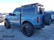 ✅ 2021 Ford Bronco • VIN: 1FMDE5CPXMLA63292 • Lot: 45659265. Wystawiony na Copart z przebiegiem 13 958 mil. Bezpłatny archiwum sprzedaży aukcyjnych z USA i szczegółowy raport historii pojazdu na DreamBid. Zdjęcie 2.