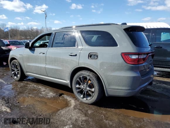 ✅ 2023 Dodge Durango R/T Plus • VIN: 1C4SDHCT8PC567499 • Лот: 46616325. Опубликован ранее на Copart с пробегом 40 049 миль. Бесплатный доступ к архиву аукционных продаж из США и подробный отчёт об истории автомобиля на DreamBid. Изображение 2.