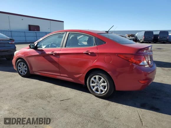✅ 2014 Hyundai Accent GLS • VIN: KMHCT4AE8EU620371 • Лот: 76966584. Опубликован ранее на Copart с пробегом 129 703 миль. Бесплатный доступ к архиву аукционных продаж из США и подробный отчёт об истории автомобиля на DreamBid. Изображение 2.